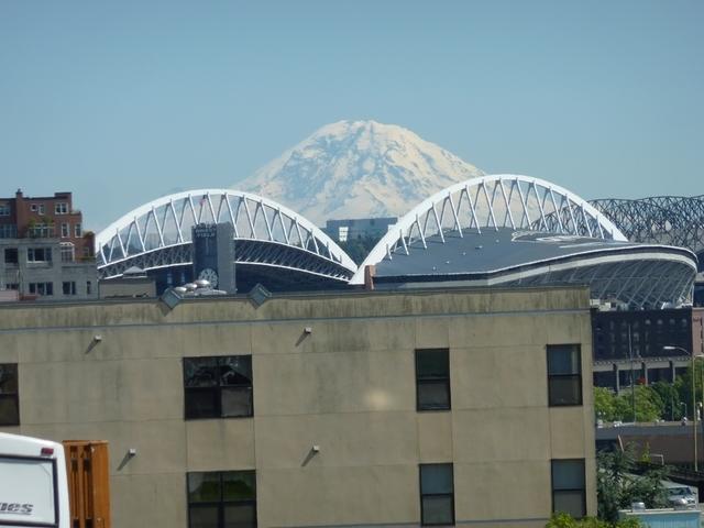 Mount-Rainier-01