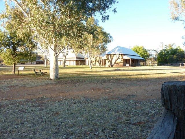 Alice Springs Old Telegraph Station 01